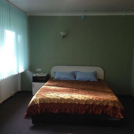 Oolit Hotel Lisakovsk Exterior foto